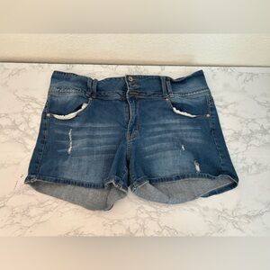 Blue pearl denim shorts size 24 Distressed Hi Waist Blue Wash Stretch Waist​